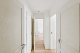 
                                                                                        Vente
                                                                                         Appartement 3 pièces - Paris 18