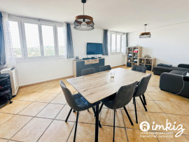 Vente
Appartement 3 pièces, possibilité 3eme chambre
