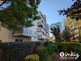 
                                                                                        Vente
                                                                                         Appartement 3 pièces récent
