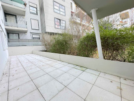 
                                                                                        Vente
                                                                                         Appartement 3 Pièces - Terrasse - Bassin à Flot