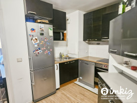 
                                                                                        Vente
                                                                                         Appartement 3 pièces - terrasse -  parking et cave