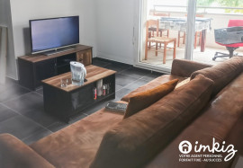 
                                                                                        Vente
                                                                                         Appartement 3 pièces traversant avec balcon 10 m²