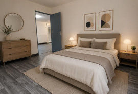 
                                                                                        Vente
                                                                                         Appartement 3 pièces traversant avec balcon 10 m²