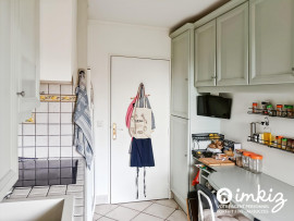 Vente
                                                                                Appartement 3 pièces, traversant, balcon, parking.