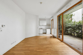 
                                                                                        Vente
                                                                                         Appartement 28 m² avec jardin - Montreuil