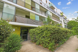 
                                                                                        Vente
                                                                                         Appartement 28 m² avec jardin - Montreuil