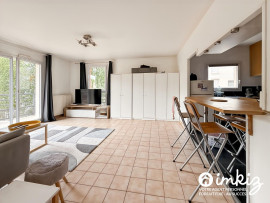 
                                                                                        Vente
                                                                                         Appartement 3P de 63 m² avec balcon plein sud