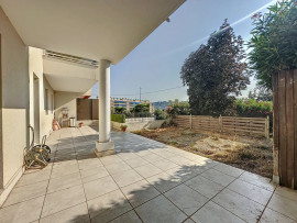 
                                                                                        Vente
                                                                                         Appartement 3P en Rez-de-Jardin avec garage