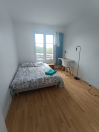 
                                                                                        Colocation
                                                                                         Appartement 4 chambres avec toit terrasse
