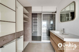 
                                                                                        Vente
                                                                                         Appartement 4 p.  grande terrasse vue Bassins