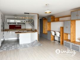 
                                                                                        Vente
                                                                                         Appartement 4 p.  grande terrasse vue Bassins