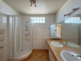 
                                                                                        Vente
                                                                                         Appartement 4 pièces - 104m2 : Balcon & 2 parkings