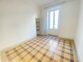 
                                                                                        Location
                                                                                         Appartement 4 pièces 105 m² nice centre ville