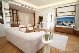 
                                                                                        Vente
                                                                                         Appartement  - 4 pièces  - 117.0 m²