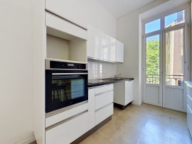 
                                                                                        Vente
                                                                                         Appartement  - 4 pièces  - 141.0 m²