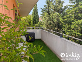 
                                                                                        Vente
                                                                                         Appartement 4 pièces 2 parkings dont 1PMR couvert