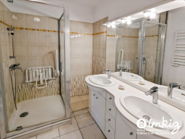 
                                                                                        Vente
                                                                                         Appartement 4 pièces 2 parkings dont 1PMR couvert