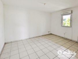 
                                                                                        Vente
                                                                                         Appartement 4 pièces 2 parkings dont 1PMR couvert