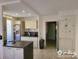 Vente
Appartement 4 pièces - 2 parkings - terrasse