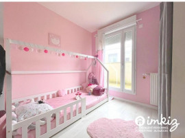 Vente
Appartement 4 pièces - 2 parkings - terrasse