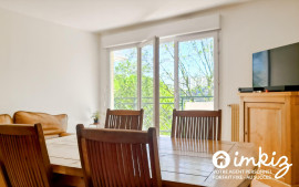 
                                                                                        Vente
                                                                                         Appartement 4 pièces -  3 chambres - 84 m2
