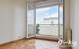 
                                                                                        Vente
                                                                                         Appartement 4 pièces -  3 chambres - 84 m2