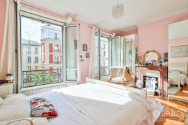 
                                                                                        Vente
                                                                                         Appartement 4 pièces