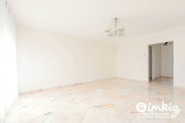
                                                                                        Vente
                                                                                         Appartement 4 pièces