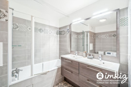 
                                                                                        Vente
                                                                                         Appartement 4 pièces