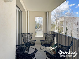 
                                                                                        Vente
                                                                                         Appartement 4 pièces