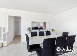 
                                                                                        Vente
                                                                                         Appartement 4 pièces