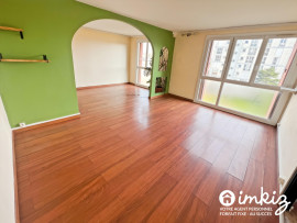 
                                                                                        Vente
                                                                                         Appartement 4 pièces