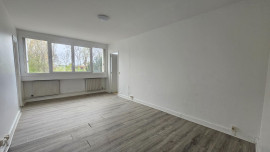 
                                                                                        Vente
                                                                                         APPARTEMENT 4 PIECES