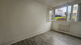 
                                                                                        Vente
                                                                                         APPARTEMENT 4 PIECES