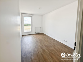 
                                                                                        Vente
                                                                                         Appartement 4 pièces