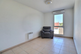 
                                                                                        Vente
                                                                                         Joli T4 Bordeaux - vue Pont d'Aquitaine