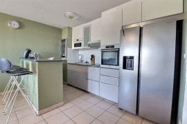 
                                                                                        Vente
                                                                                         Joli T4 Bordeaux - vue Pont d'Aquitaine