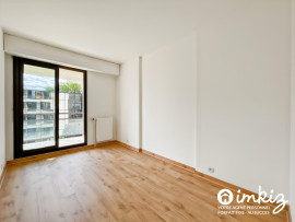 
                                                                                        Vente
                                                                                         Appartement 4 pièces