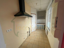 Location
Appartement 4 pièces 70m2 dans un village calme proche de SAINT-QUENTIN