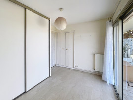 
                                                                                        Vente
                                                                                         Appartement  - 4 pièces  - 72.56 m²