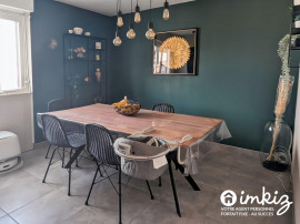 
                                                                                        Vente
                                                                                         Appartement 4 pièces 81m2