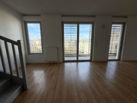
                                                                                        Vente
                                                                                         Appartement 4 pièces - 81m2 - Garage & Balcon