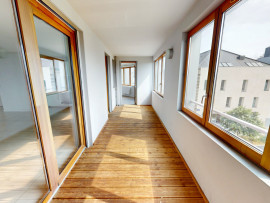 
                                                                                        Vente
                                                                                         Appartement 4 pièces - 86m2 - Loggia & Parking