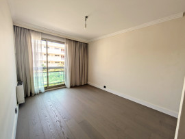 
                                                                                        Vente
                                                                                         Appartement  - 4 pièces  - 94.73 m²
