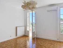
                                                                                        Location
                                                                                         Appartement  - 4 pièces  - 97.54 m²
