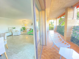 Vente
Appartement 4 pièces au calme