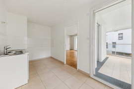 
                                                                                        Vente
                                                                                         Appartement 4 pièces avec balcon + Parking