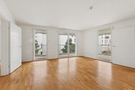 
                                                                                        Vente
                                                                                         Appartement 4 pièces avec balcon + Parking