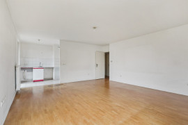 
                                                                                        Vente
                                                                                         Appartement 4 pièces avec balcon - Saint-Ouen