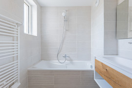 
                                                                                        Vente
                                                                                         Appartement 4 pièces avec toit terrasse privatif – Vue mer – Résidence confidentielle